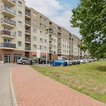 Elegant & Modern Apartment With Parking By Noclegi Renters